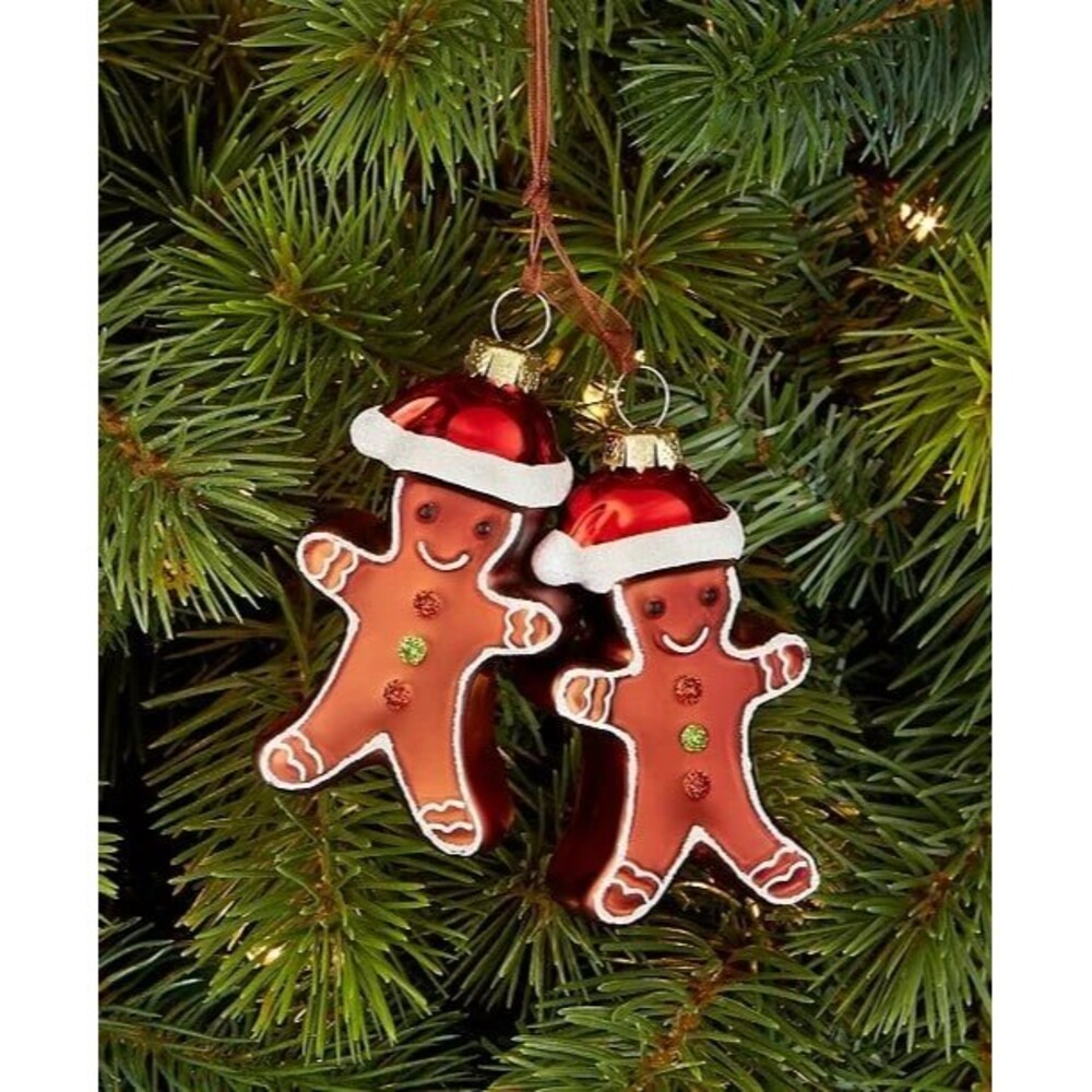 Macy’s Holiday Lane Gingerbread Village Glass Gingerbread Men Ornament set of 2